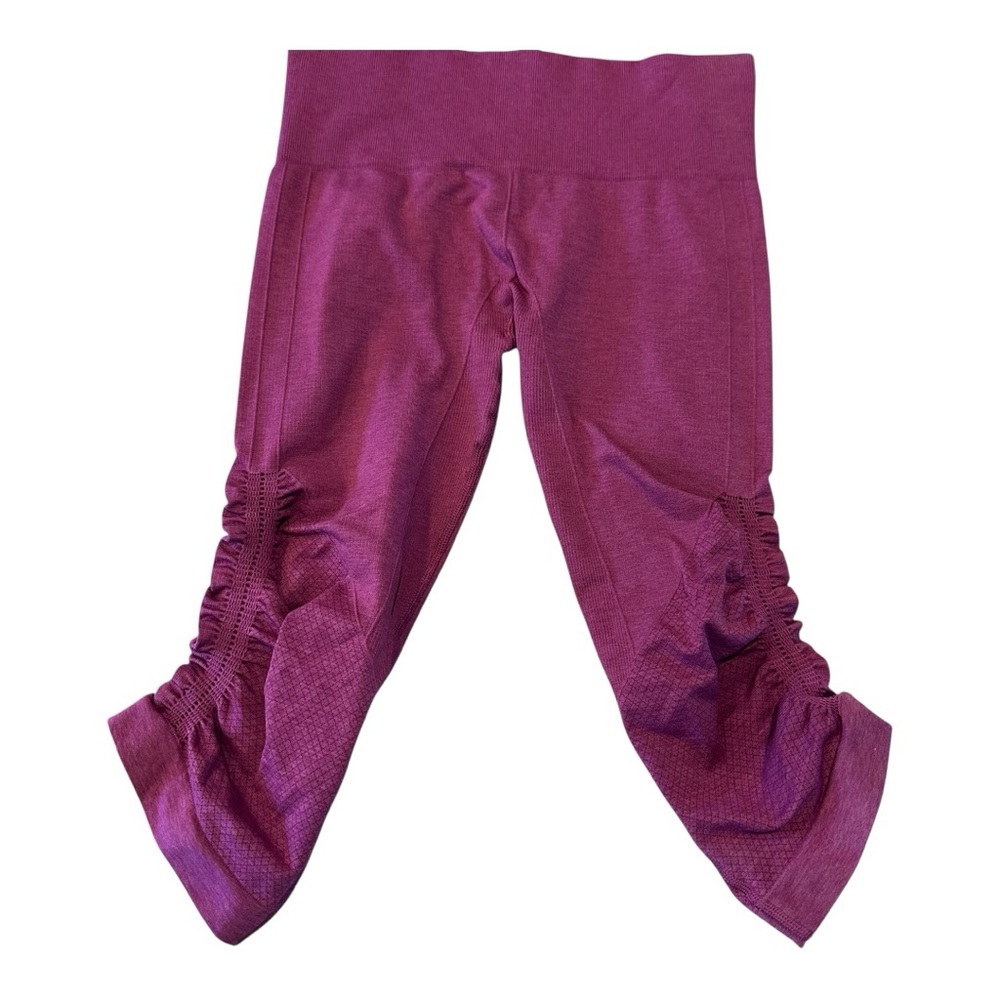 Lululemon in The Flow Crop LL Leggings Size 6 Plumb purple seamless NWOT - Picture 2 of 4